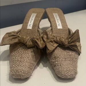 Olivia Rose Tal ladies size 8